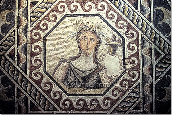 Mosaïque de Zeugma - Divinité à la corne d'abondance - Zeugma mosaic - Horn of plenty - Zeugma mozaiki - Gaziantep - Antep