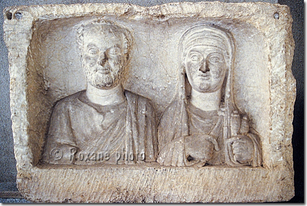 Patriciens - Stèle du musée archéologique de Gaziantep - Patricians  Stele in Gaziantep museum - Gazi Antep müzesi - Gaziantep