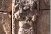 Personnage portant un animal - Figure with an animal - Hasankeyf