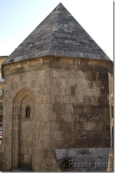 Mausolée Ahi Emir - Ahi Emir mausoleum - Ahi Emir turbesi - Sivas