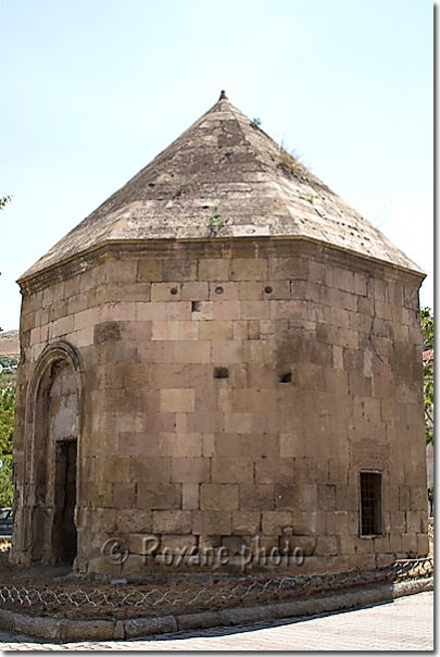 Mausolée - Mausoleum - Kumbet - Divrigi - Divriği