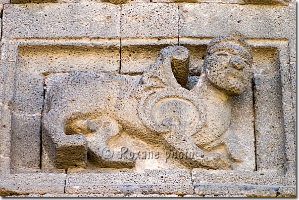 Chimère ailée sur les remparts de Diyarbakir - Chimera winged Ramparts of Diyarbakir - Diyarbakir surlari - Diyarbakir - Diyarbakır