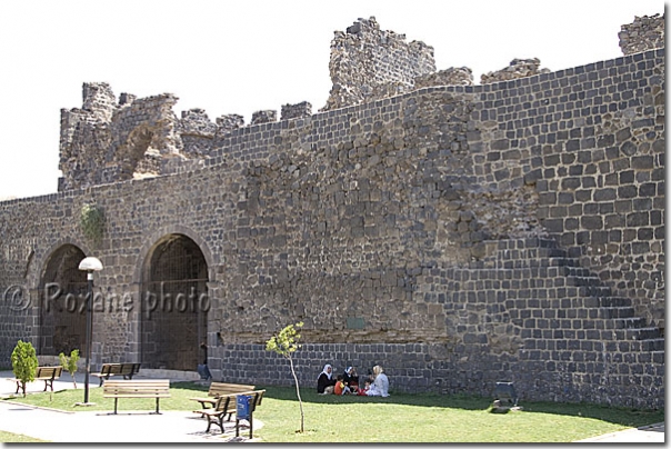 Remparts de Diyarbakir - Ramparts of Diyarbakir - Diyabakir kale bedenileri - Diyarbakir - Diyarbakır