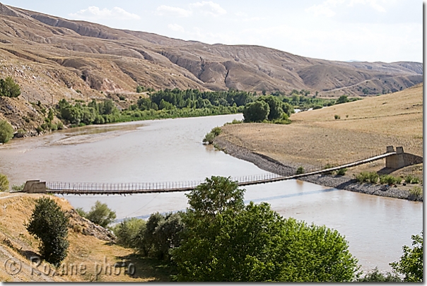 Pont sur l'Euphrate - Bridge over Euphrates - Gorges de l'Euphrate